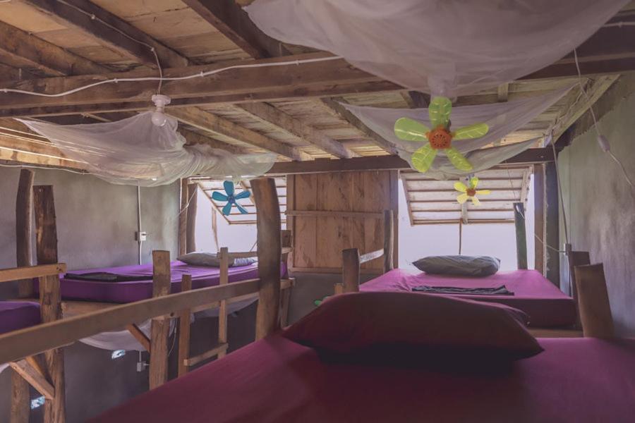 The Bonsai Hostel Koh Rong Sanloem Bagian luar foto