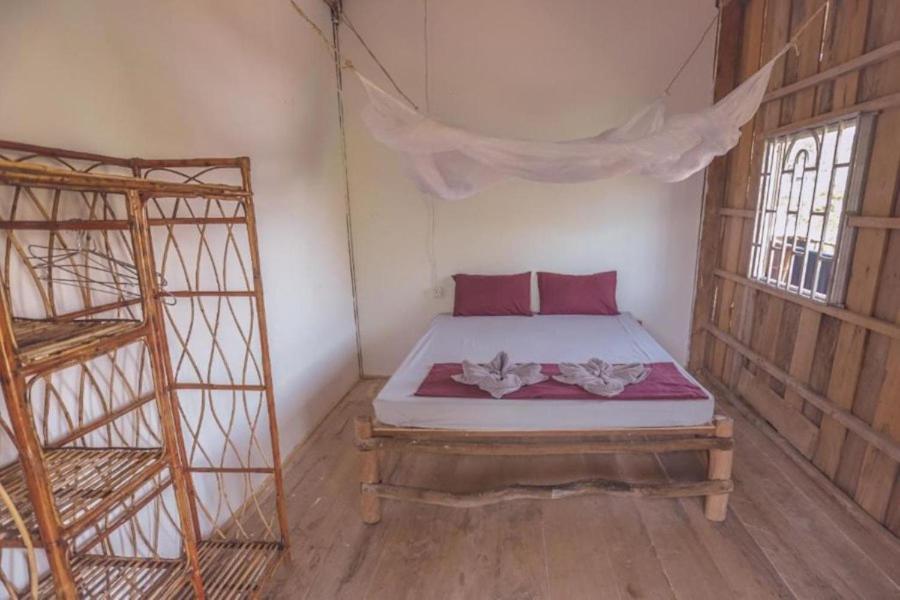 The Bonsai Hostel Koh Rong Sanloem Bagian luar foto